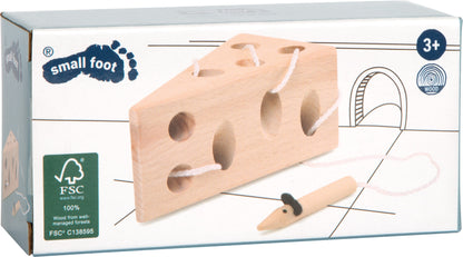 Fädelspiel Käse und Maus – Fädeln und Schnüren, ab 3 Jahre, Holz | small foot®