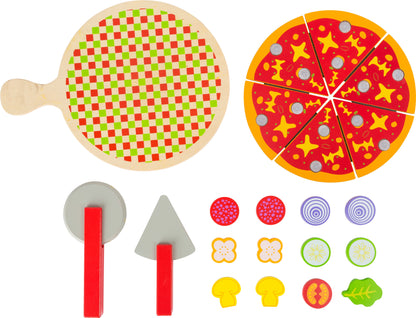 Schneide Pizza-Set – In der Küche, ab 24 Monate, 21 Teile, Holz | small foot®