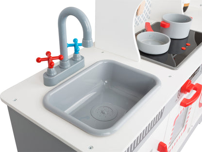 Kinderküche Premium – In der Küche, ab 3 Jahre, Holz | small foot®