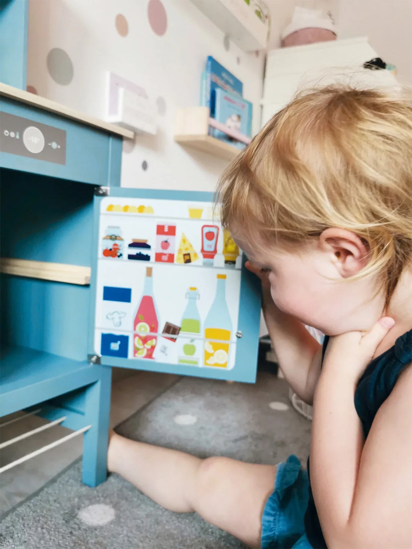 Kinderküche „tasty“ – In der Küche, ab 3 Jahre, Metall, Holz, small foot® - SpielwarenPlace